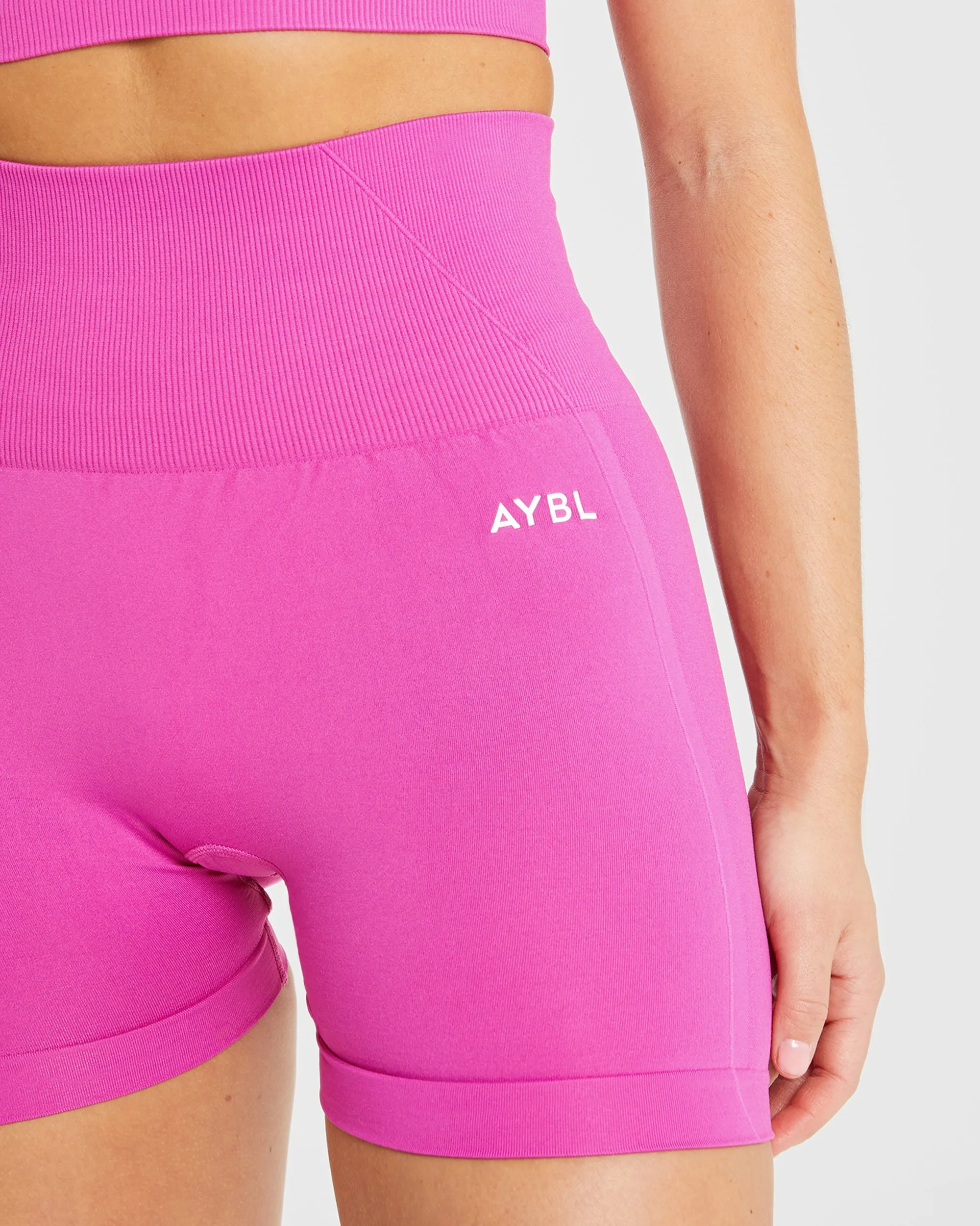 Empower Seamless High-Waisted Shorts - Vibrant Magenta for Ultimate Comfort and Style