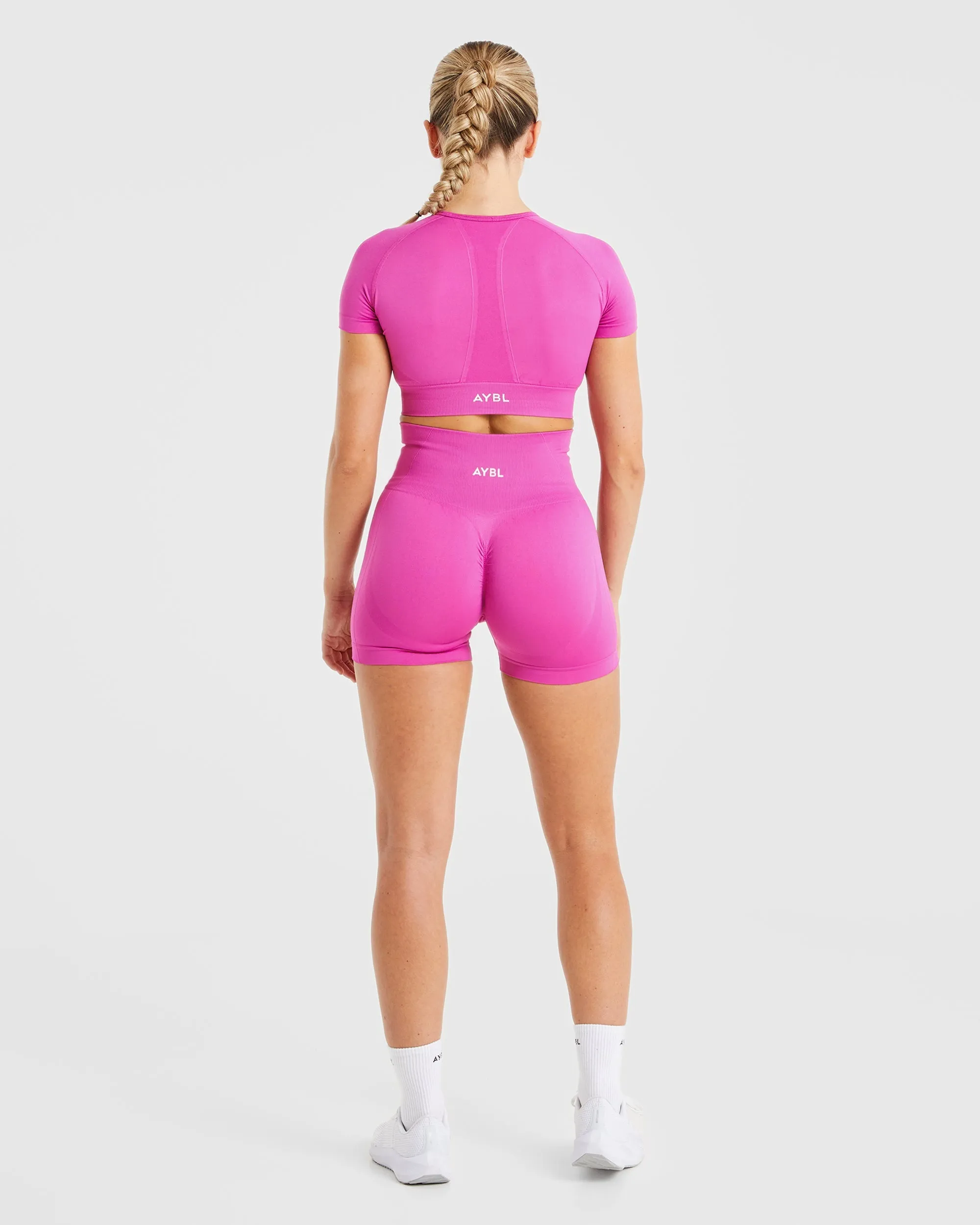 Empower Seamless High-Waisted Shorts - Vibrant Magenta for Ultimate Comfort and Style